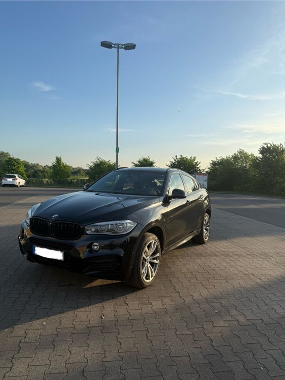 BMW X6 170.000 km 30.000 € Duisburg 47198