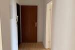 Renovierte, teilsanierte Wohnung mit zwei Zimmern in Duisburg-Neudorf 2 zimmer