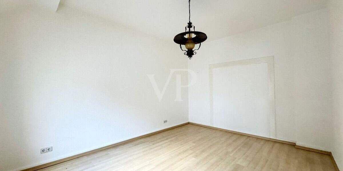 Etagenwohnung Velbert Mitte - 4 Zimmer, 116 m&sup2;, 245.000&euro; | Angebot:24544902