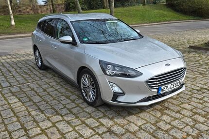 Ford Focus 142.000 km 13.500 &euro; Herne 44627