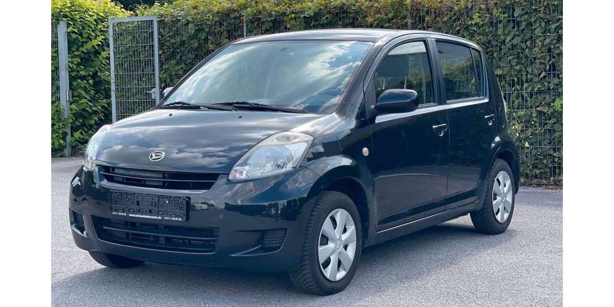 Daihatsu Sirion 157.000 km 2.999 &euro; Wuppertal 42389
