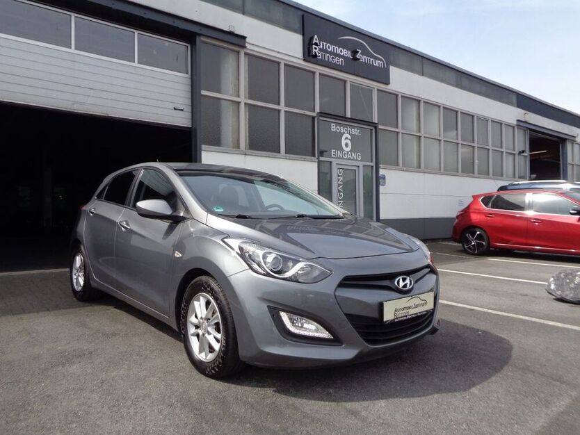 i30
