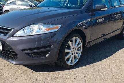 Ford Mondeo 98.821 km 9.999 € Essen 45326