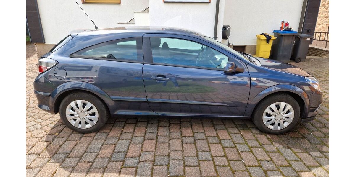 Opel Astra 174.660 km 2.300 &euro; Gelsenkirchen 45892
