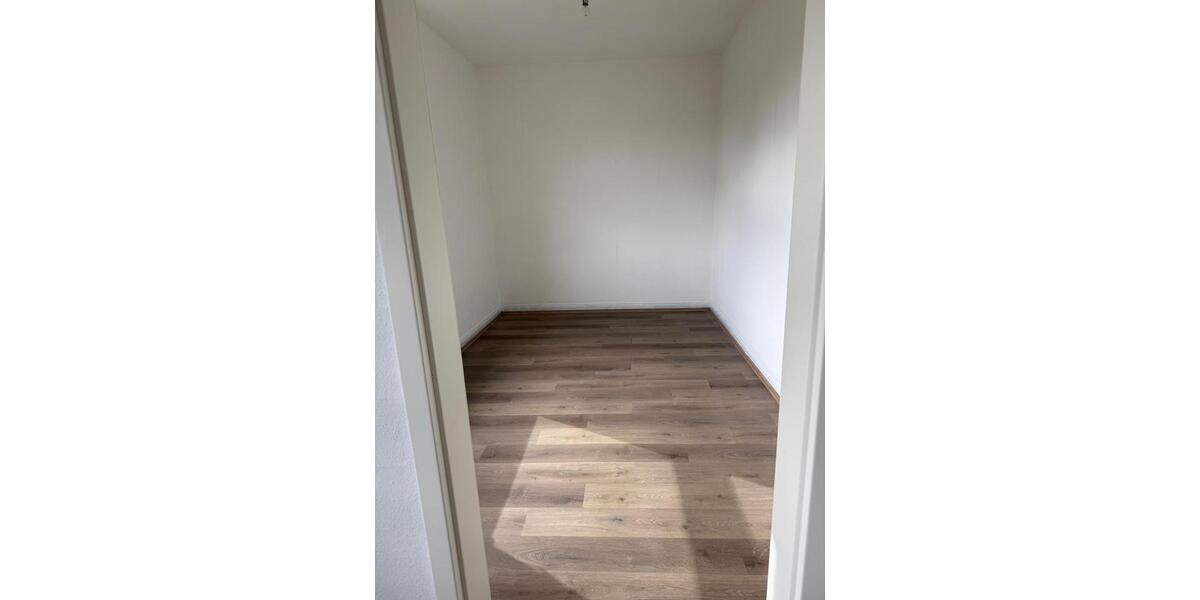 Etagenwohnung Dortmund Hörde - 3 Zimmer, 70 m&sup2;, 660&euro; | Angebot:25637292
