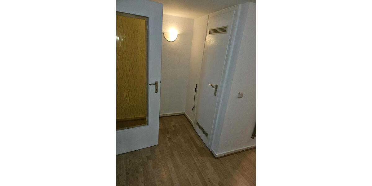 Mh Speldorf 2,5 Zimmer Souterrain Wohnung mit Ebk 2 zimmer