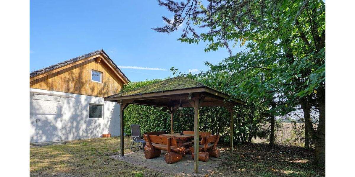 Einfamilienhaus Witten / Stockum Stockum - 7 Zimmer, 154 m&sup2;, 475.000&euro; | Angebot:24042001