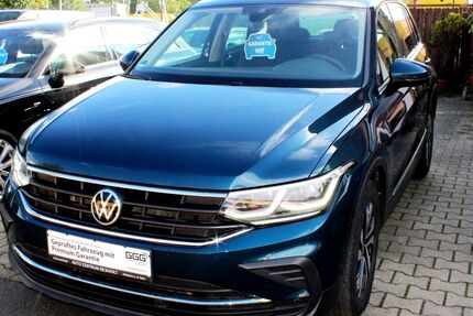 VW Tiguan 86.100 km 23.950 &euro; Mülheim a.d.Ruhr 45472