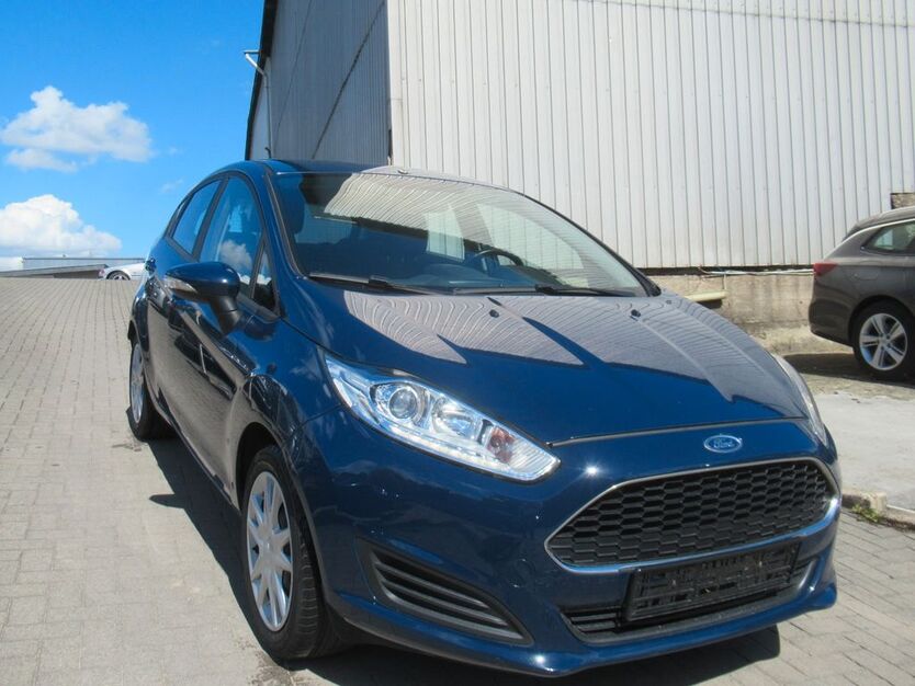 Ford Fiesta 132.286 km 7.490 € Herne 44653