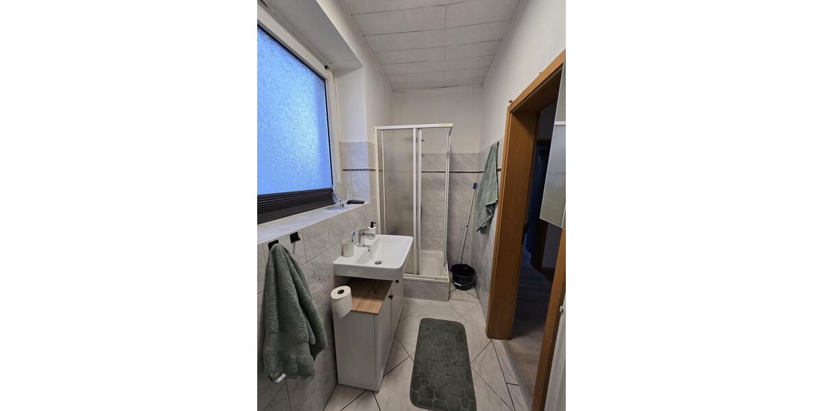 Wohnung zu vermieten Erdgeschoss mit Terrasse, Garage 3 zimmer