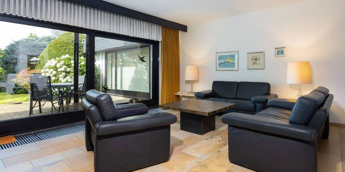 Einfamilienhaus Wuppertal Ronsdorf - 7 Zimmer, 263 m&sup2;, 670.000&euro; | Angebot:26656752