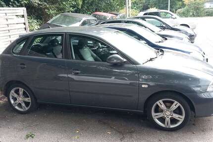 Seat Ibiza 233.000 km 2.150 € Duisburg 47169