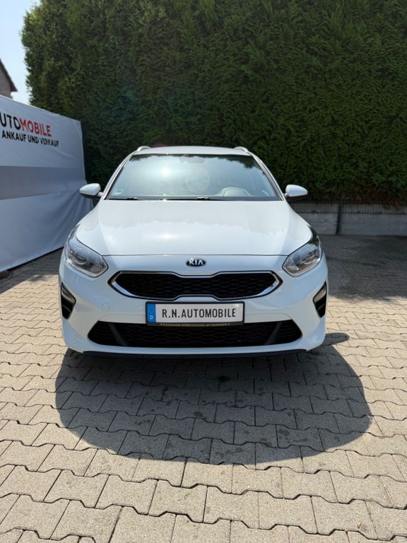 Kia ceed Sportswagon 237.661 km 8.100 € Dortmund 44388