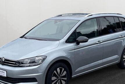 VW Touran 23.824 km 34.990 € Datteln 45711
