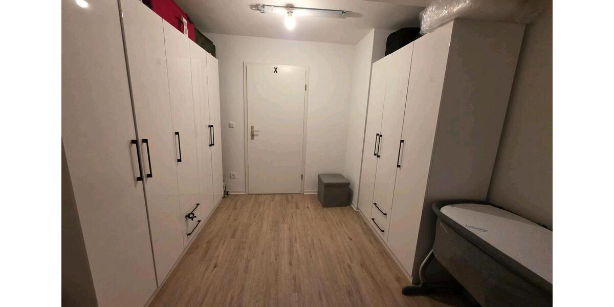 Dachgeschoßwohnung Wuppertal Gemarkung Langerfeld - 5 Zimmer, 120 m&sup2;, 230.000&euro; | Angebot:22881440