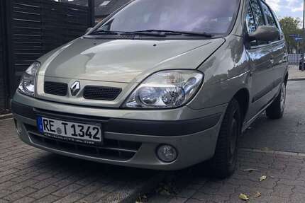 Renault Scenic 158.595 km 2.000 € Castrop-Rauxel 44581