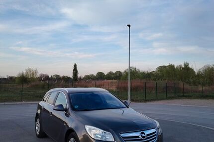 Opel Insignia 205.000 km 5.200 &euro; Gelsenkirchen 45894