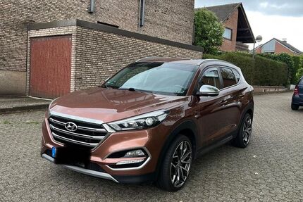Hyundai TUCSON 114.000 km 14.300 € Recklinghausen 45665