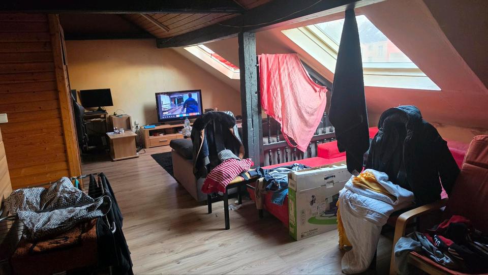 Dachgeschoßwohnung Dortmund Hörde - 2 Zimmer, 20 m&sup2;, 2.300&euro; | Angebot:25791815