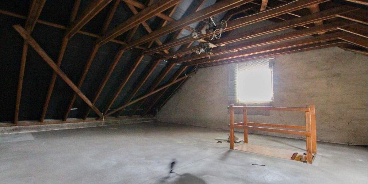 Reihenendhaus mit großer Ausbaureserve im Dachboden *Dach ist neu eingedeckt* 4 zimmer