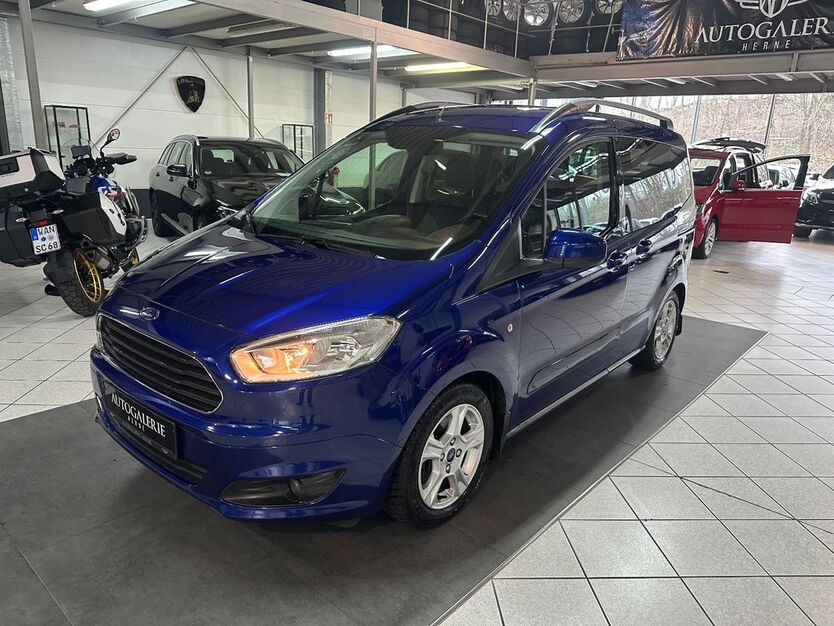 Ford Tourneo Courier 150.000 km 5.000 € Herne 44652
