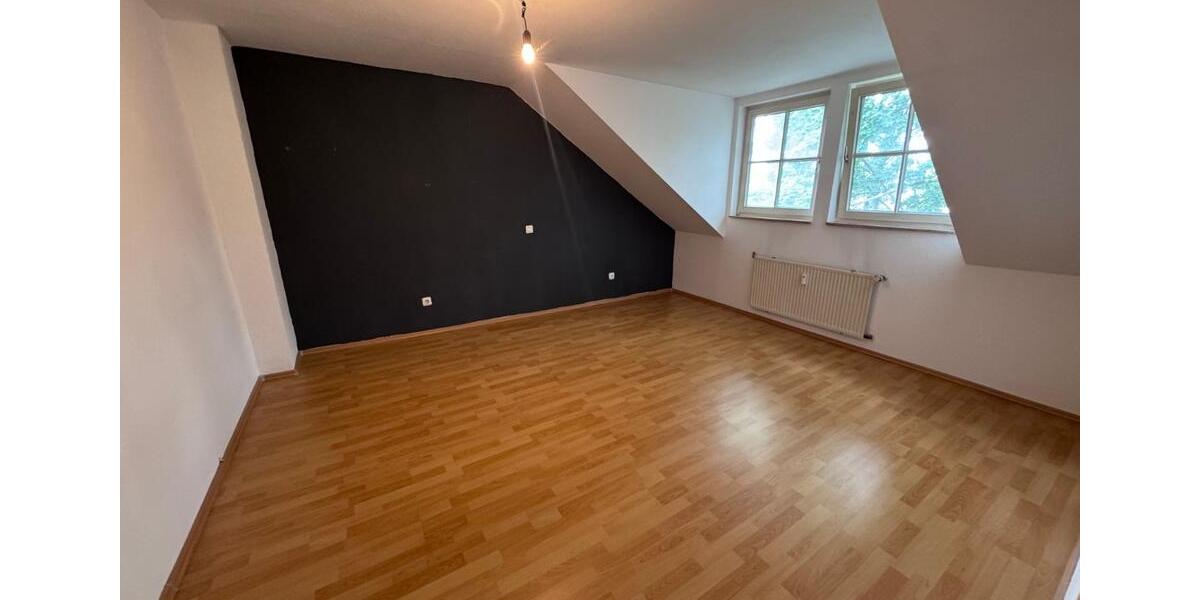 Dachgeschoßwohnung Herne Wanne-Bickern - 2.5 Zimmer, 72 m&sup2;, 470&euro; | Angebot:26538163