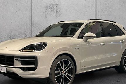 Porsche Cayenne 14.982 km 118.450 &euro; Recklinghausen 45665