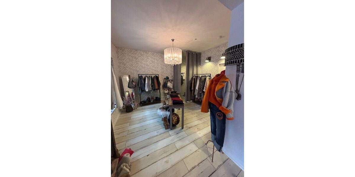 Neues Jahr, neues Glück! Wünderschönes Ladenlokal, 88 m², sucht neue Mieter!!! Büro - Praxis - Kita - Boutique, alles ist möglich! 3 zimmer