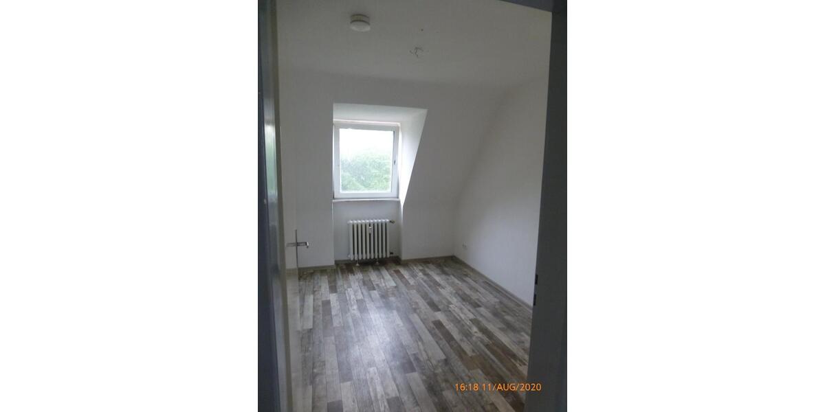 Dachgeschoßwohnung Bochum Werne - 3.5 Zimmer, 64 m&sup2;, 85.000&euro; | Angebot:26997625