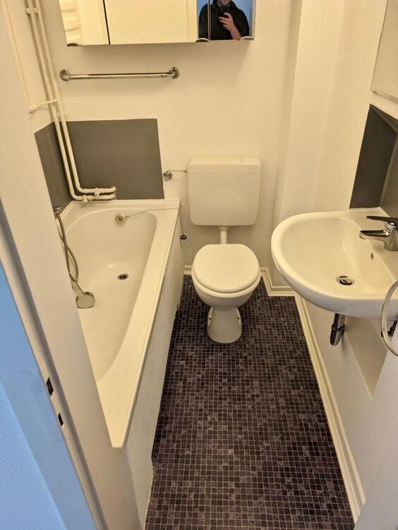 Remscheid InnenstadtHelle 3-Zimmer Wohnung mit Küche Hell und modern geschnitten