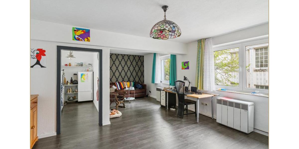 Mehrfamilienhaus mit Gewerbeeinheit – attraktive Kapitalanlage in zentraler Lage zimmer