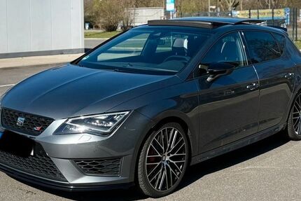 Seat Leon 89.650 km 18.900 &euro; Gelsenkirchen 45889