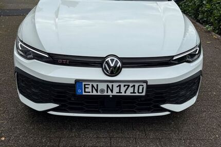 VW Golf 7.800 km 40.500 € Ennepetal 58256