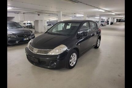 Nissan Tiida 176.000 km 2.000 &euro; Essen 45326