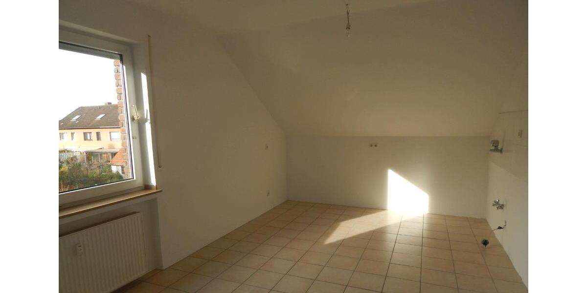 Dachgeschoßwohnung Dortmund Aplerbeck - 3.5 Zimmer, 105 m&sup2;, 995&euro; | Angebot:26428265