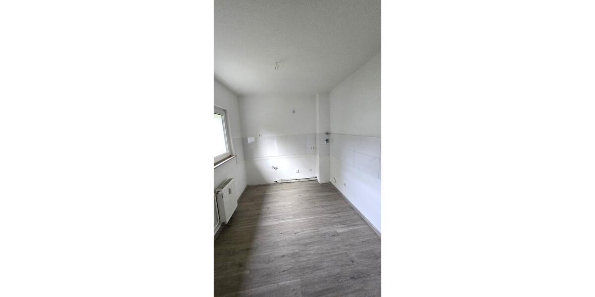Erdgeschoßwohnung Oberhausen Osterfeld - 2 Zimmer, 52 m&sup2;, 389&euro; | Angebot:26051349