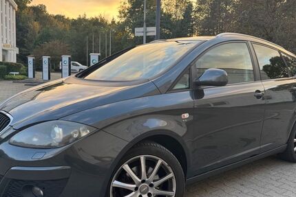 Seat Altea 303.000 km 1.700 &euro; Essen 45133