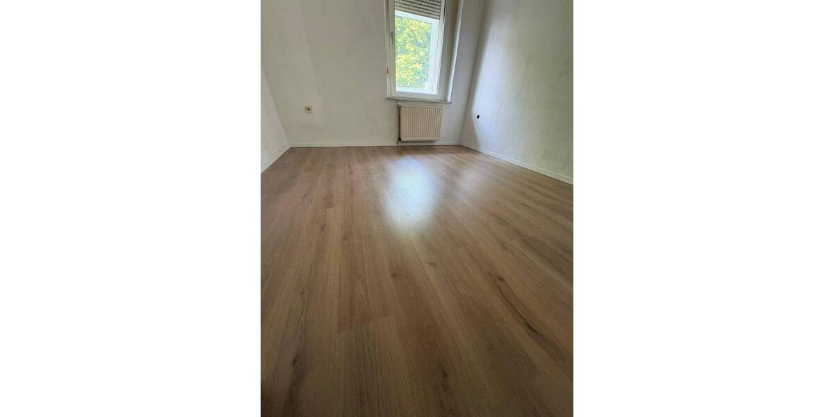 Etagenwohnung Dortmund Lindenhorst - 3 Zimmer, 65 m&sup2;, 1.000&euro; | Angebot:26807044