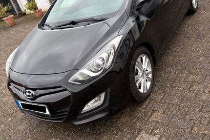 Hyundai i30 158.825 km 6.490 &euro; Bochum 44879