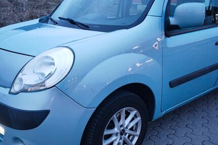 Renault Kangoo 182.000 km 2.900 &euro; Essen 45149