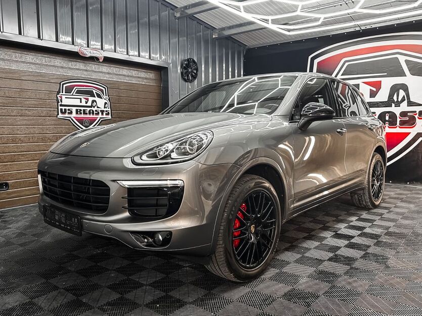 Porsche Cayenne 65.000 km 31.899 € Bochum 44809