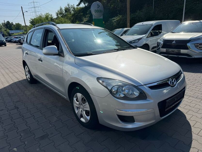 Hyundai i30 214.000 km 2.790 € Bottrop 46238