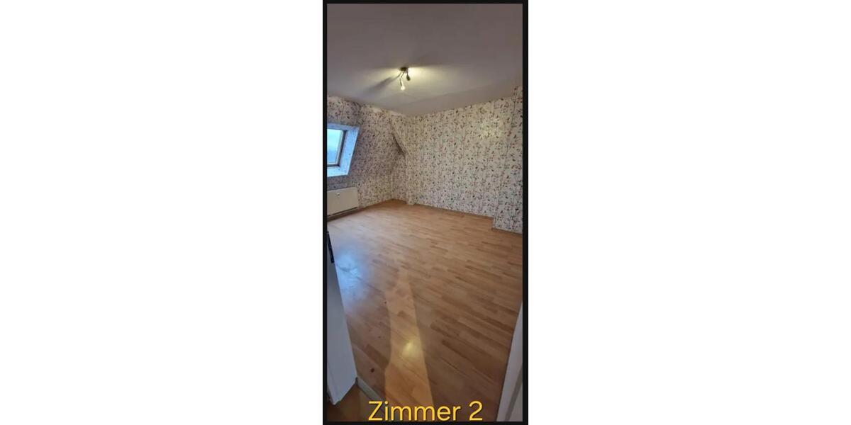 Dachgeschoßwohnung Herne - 3 Zimmer, 65 m&sup2;, 425&euro; | Angebot:25720002