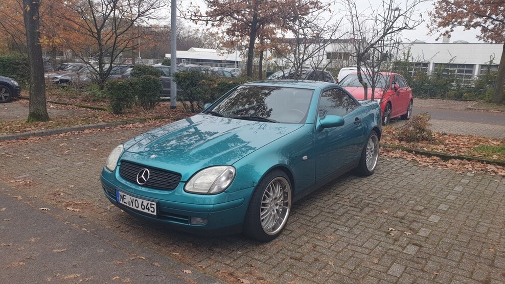Mercedes-Benz SLK 200 283.000 km 1.580 € Recklinghausen 45657