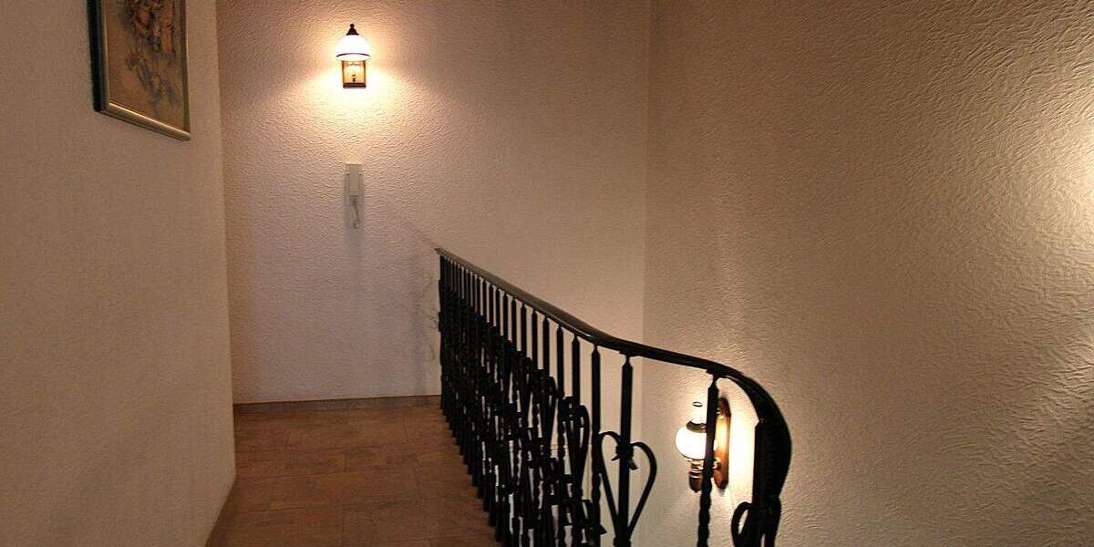 Reihenmittelhaus Gladbeck Zweckel - 6 Zimmer, 150 m&sup2;, 385.000&euro; | Angebot:24786403