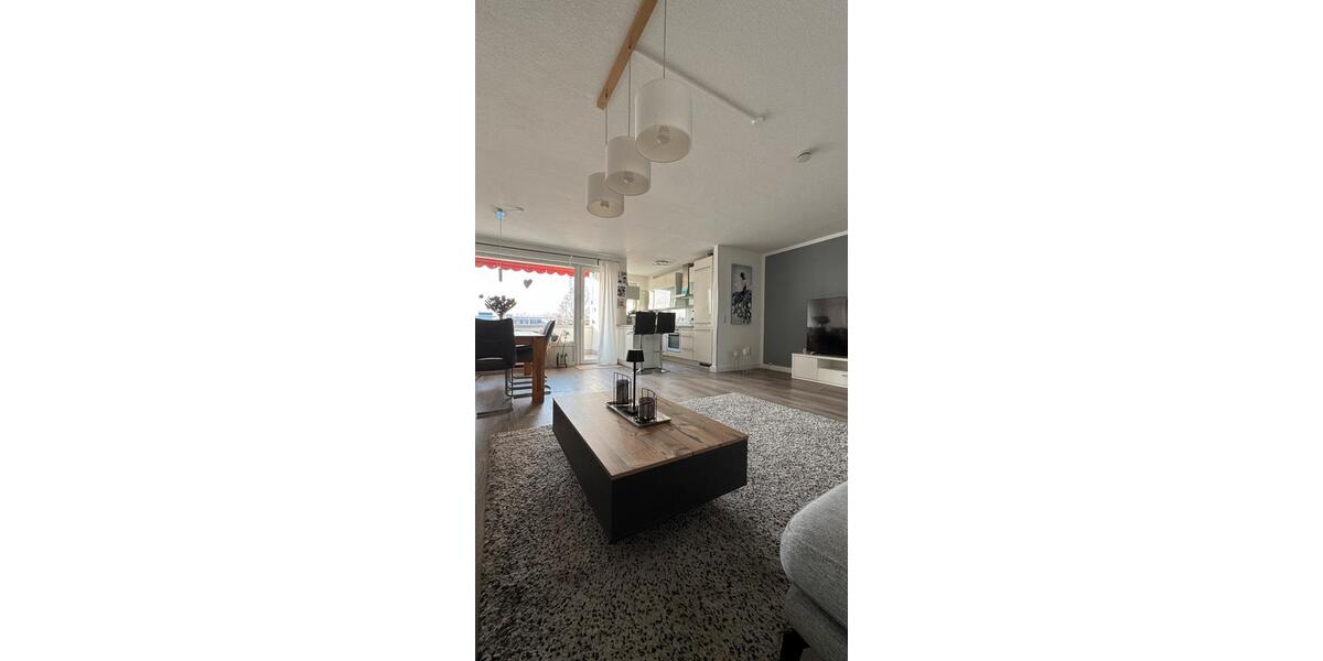 Moderne 3,5-Zimmer Wohnung mit Balkon 3.5 zimmer