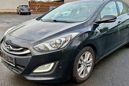 Hyundai i30 214.000 km 4.999 &euro; Wuppertal 42277