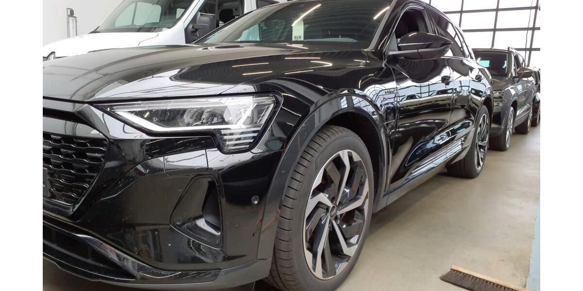 Audi Q8 e-tron 80.666 km 40.950 &euro; Hagen 58091