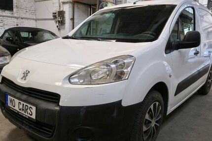 Peugeot Partner 163.000 km 5.990 € Ratingen 40878