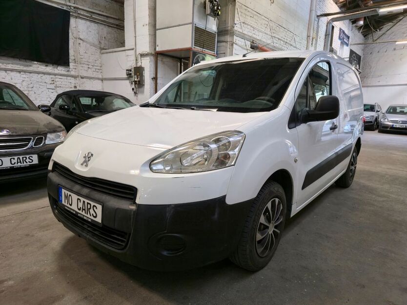Peugeot Partner 163.000 km 5.990 € Ratingen 40878